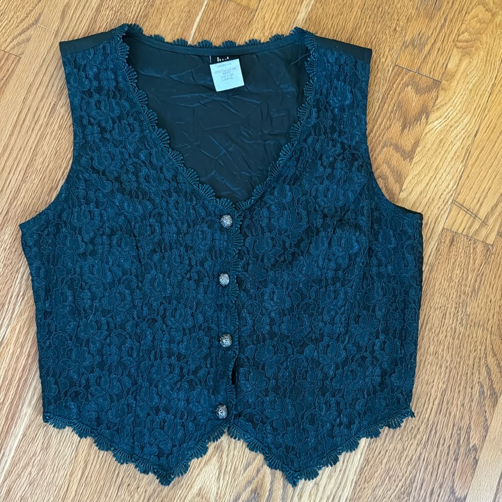 JUDY KNAPP VEST